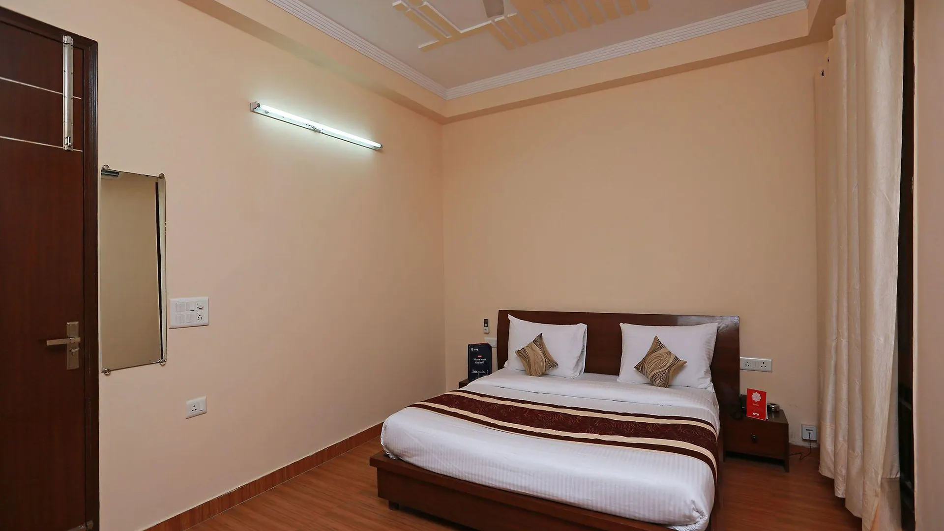 Oyo 11600 Hotel Cosy Tree Gurgaon