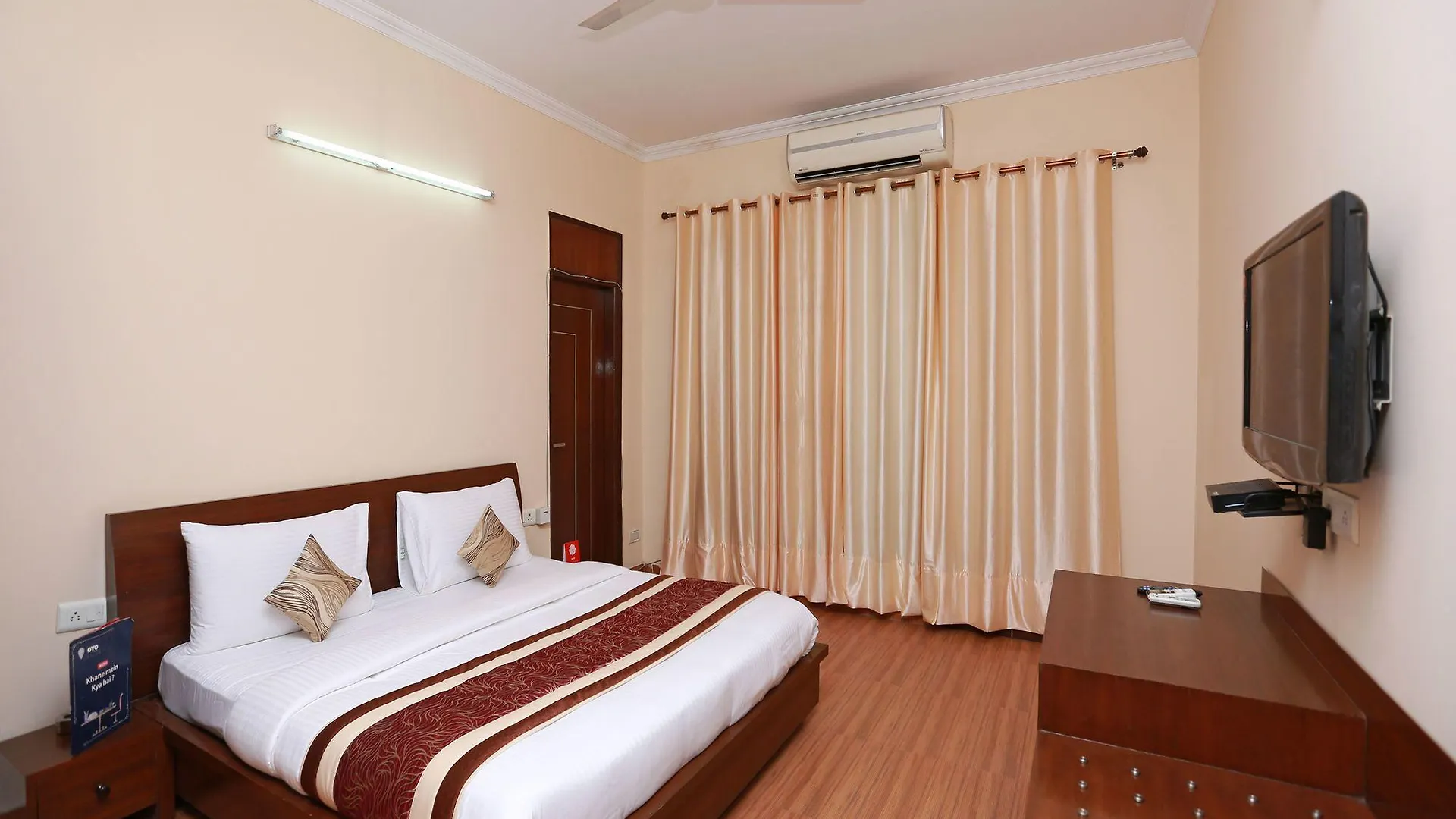 Oyo 11600 Hotel Cosy Tree Gurgaon