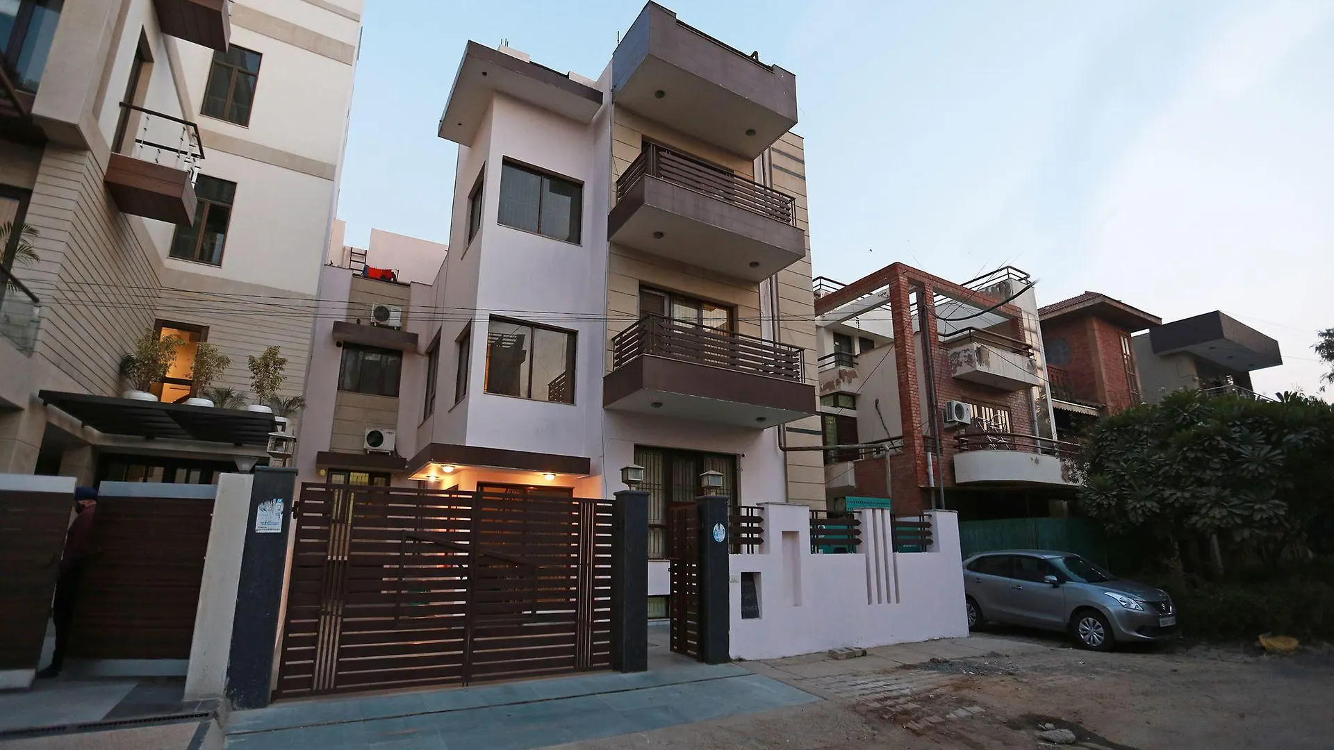 ***  Oyo 11600 Hotel Cosy Tree Γκουργκάον Ινδία